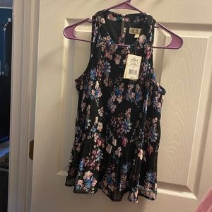 Black floral tank top